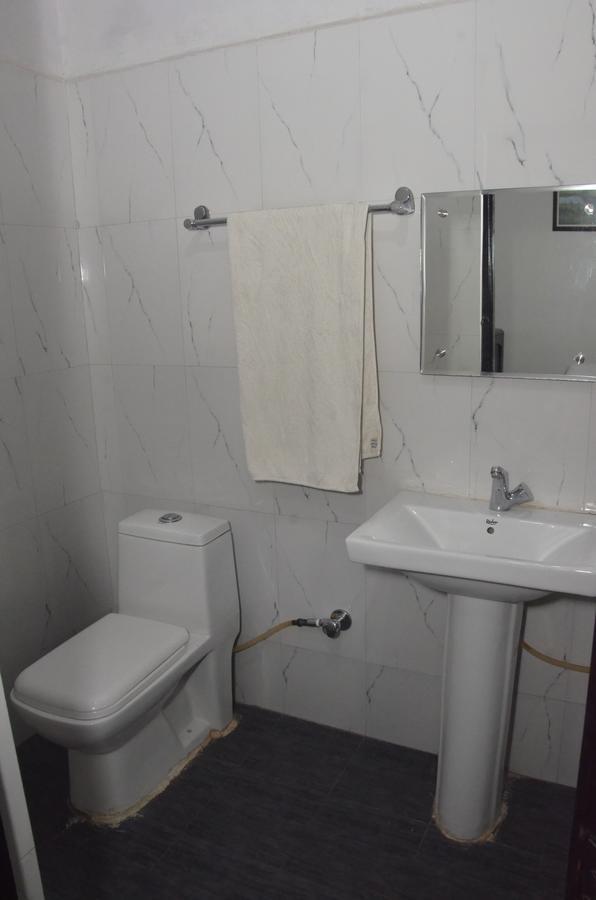 Hotel Royal Classic Bareilly Buitenkant foto