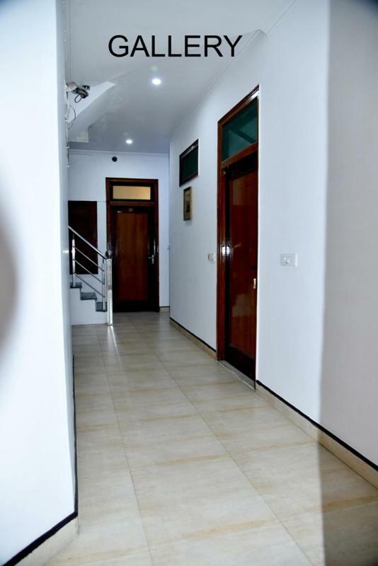 Hotel Royal Classic Bareilly Buitenkant foto